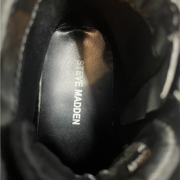 Steve Madden Girls JCarlly black embellished High tops, size 3 - Picture 4 of 6